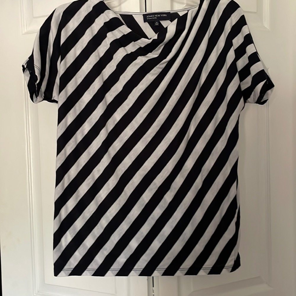Jones New York shirt